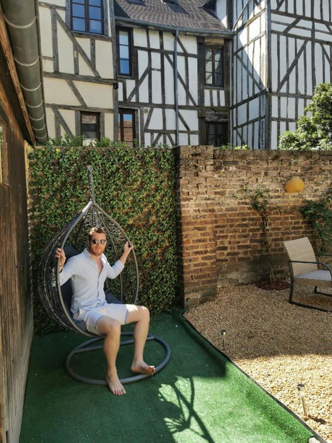 Apartamento Les Cieux de la Cathédrale - Calme - Jardin - Wifi Troyes Exterior foto