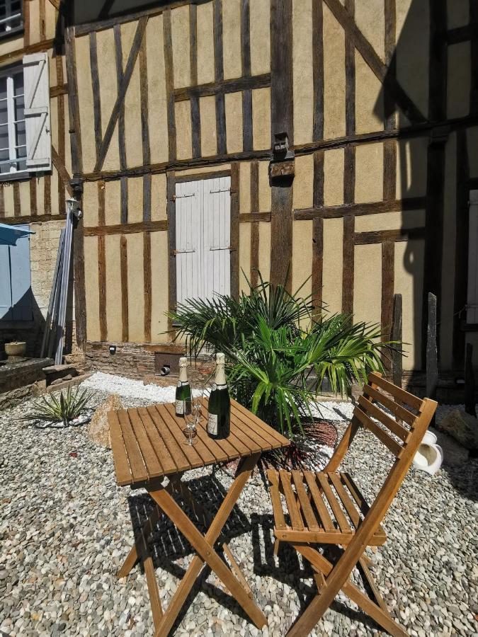 Apartamento Les Cieux de la Cathédrale - Calme - Jardin - Wifi Troyes Exterior foto