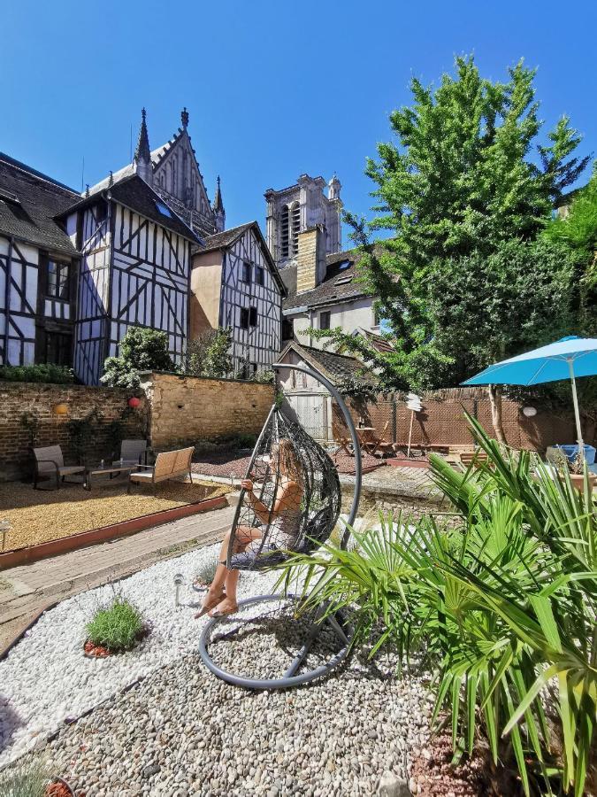 Apartamento Les Cieux de la Cathédrale - Calme - Jardin - Wifi Troyes Exterior foto